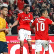 Episode 306 – Christmas is Red and White