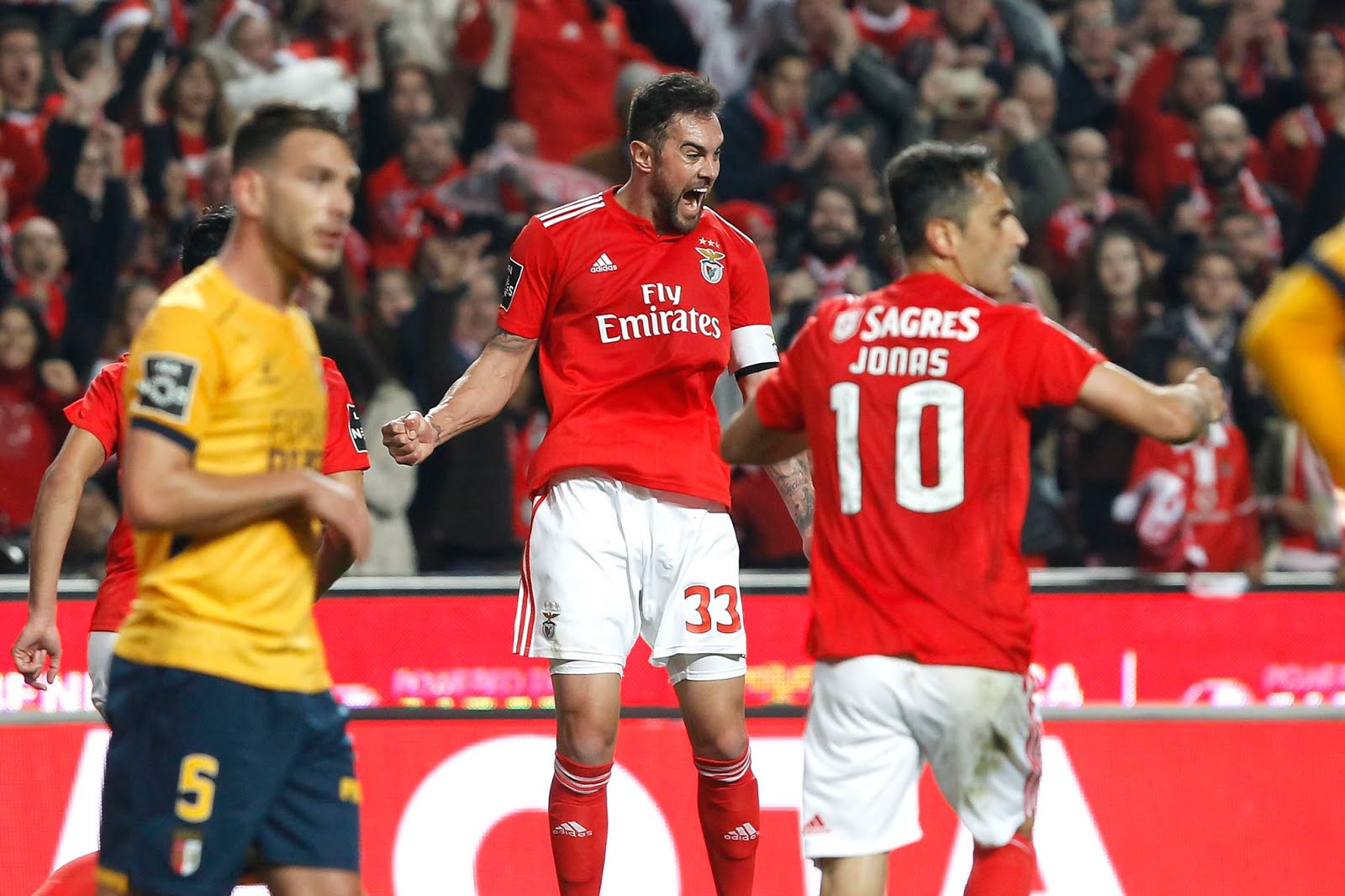 Episode 306 – Christmas is Red and White | Benfica Podcast